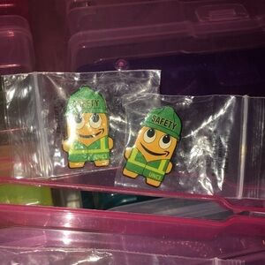 Mr. Peccy Amazon Brooch Pins